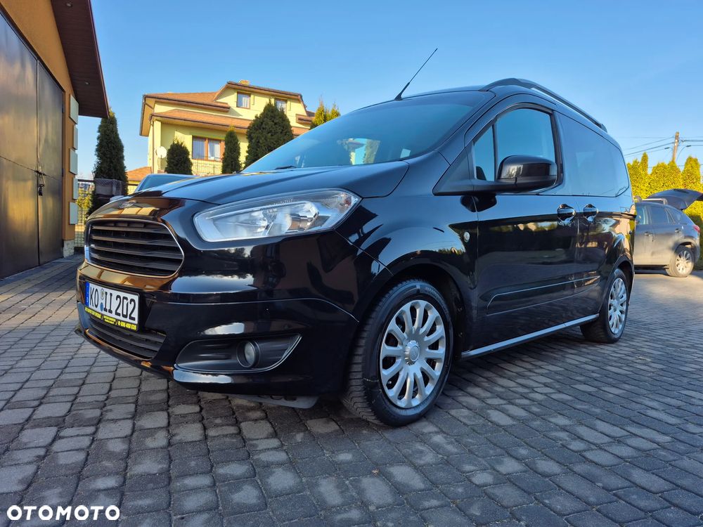 Ford Tourneo Courier 1.0 EcoBoost Ambiente - 2