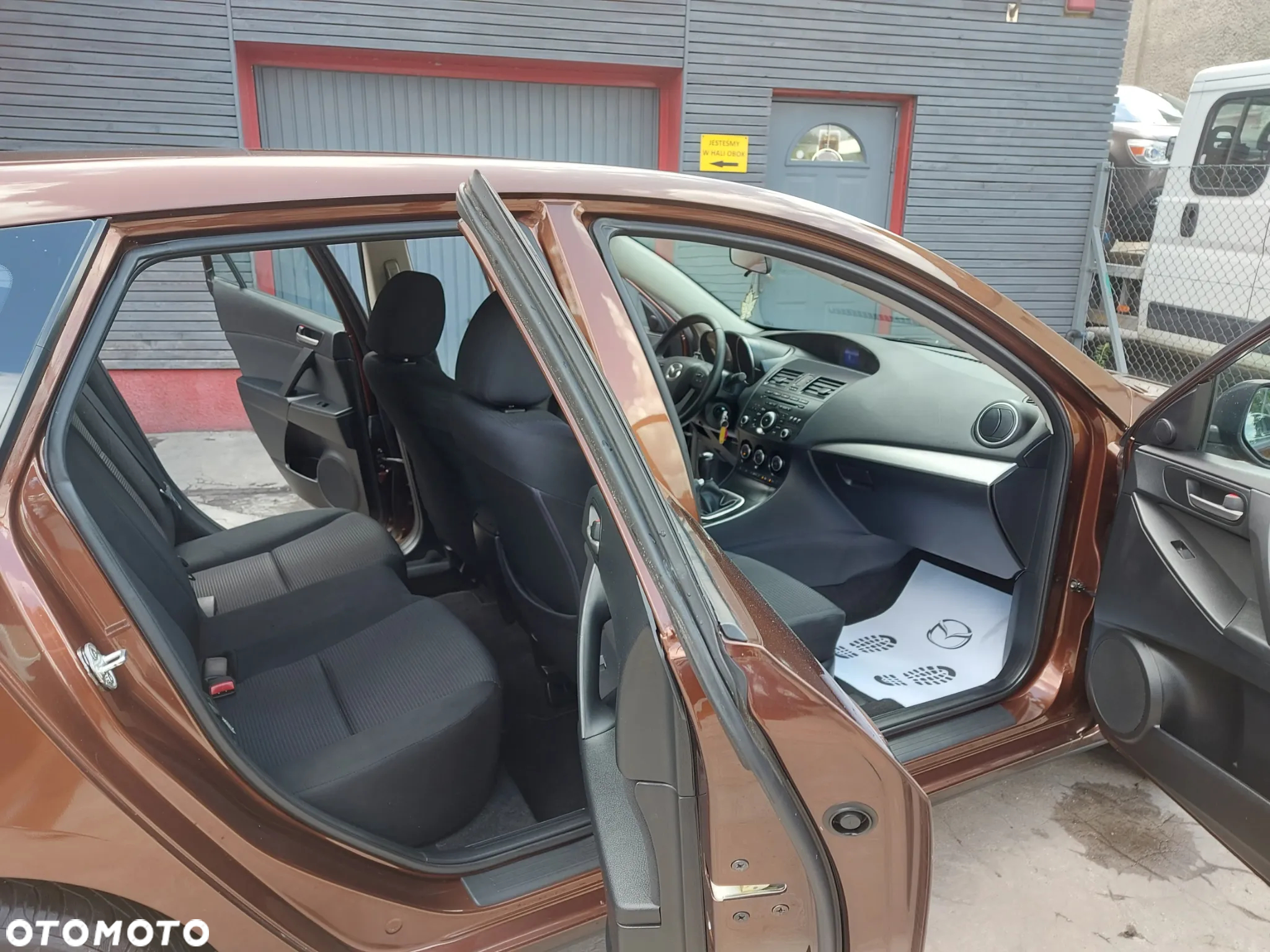 Mazda 3 1.6 Exclusive - 9