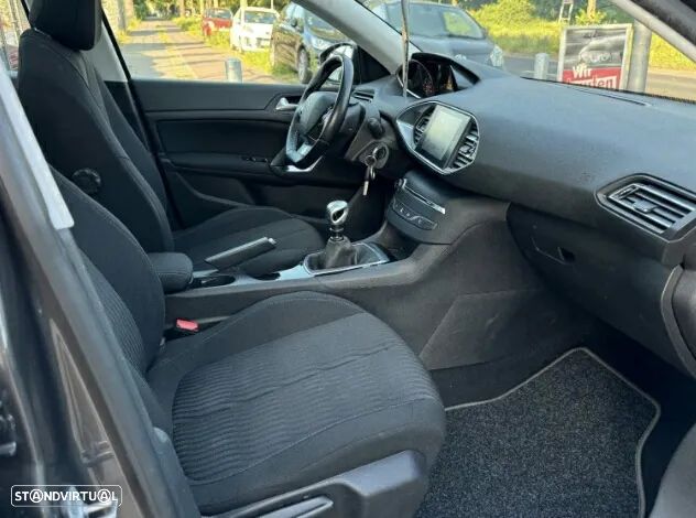 Peugeot 308 SW BlueHDi 120 Stop & Start Style - 8