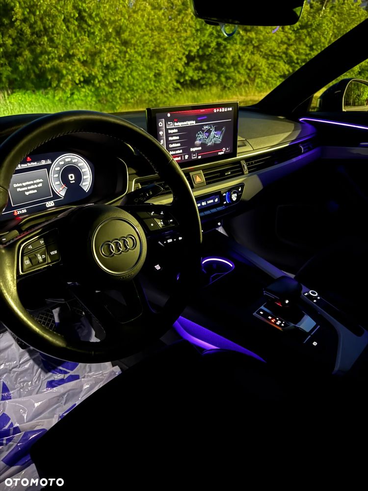 Audi A4 Limousine 40 TFSI S tronic - 13