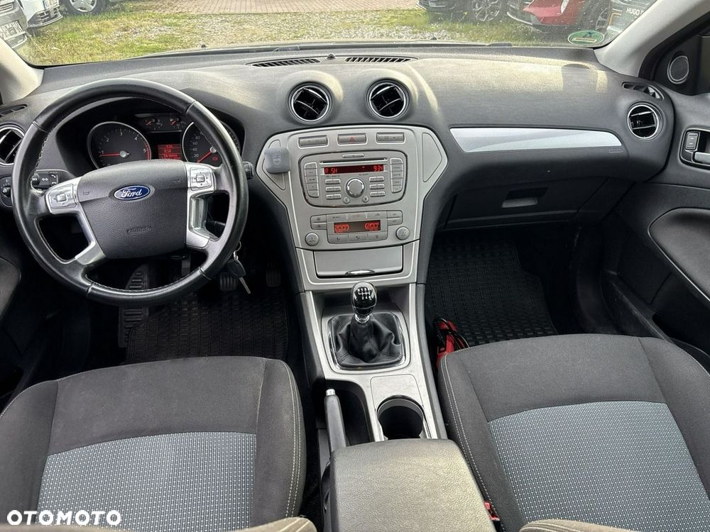 Ford Mondeo 2.0 TDCi Trend - 3