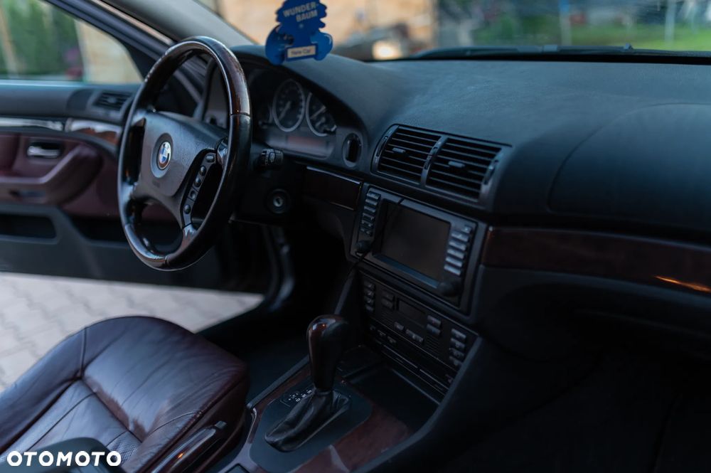 BMW Seria 5 - 30