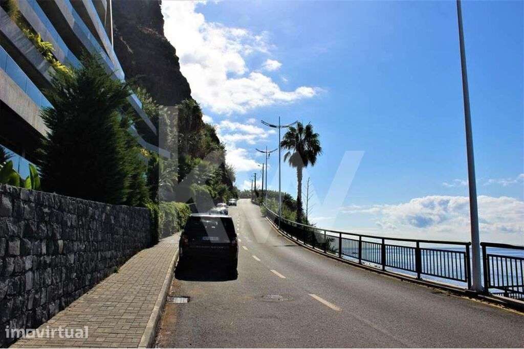 Terreno de falésia sobre o Mar, com 2.300m2  está sendo reformulada pa - Grande imagem: 3/41