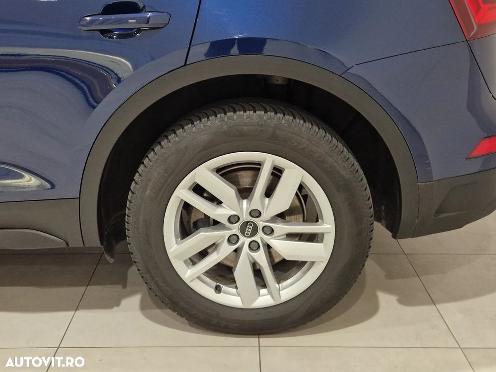 Audi Q5 40 TDI quattro S tronic MHEV Advanced - 10