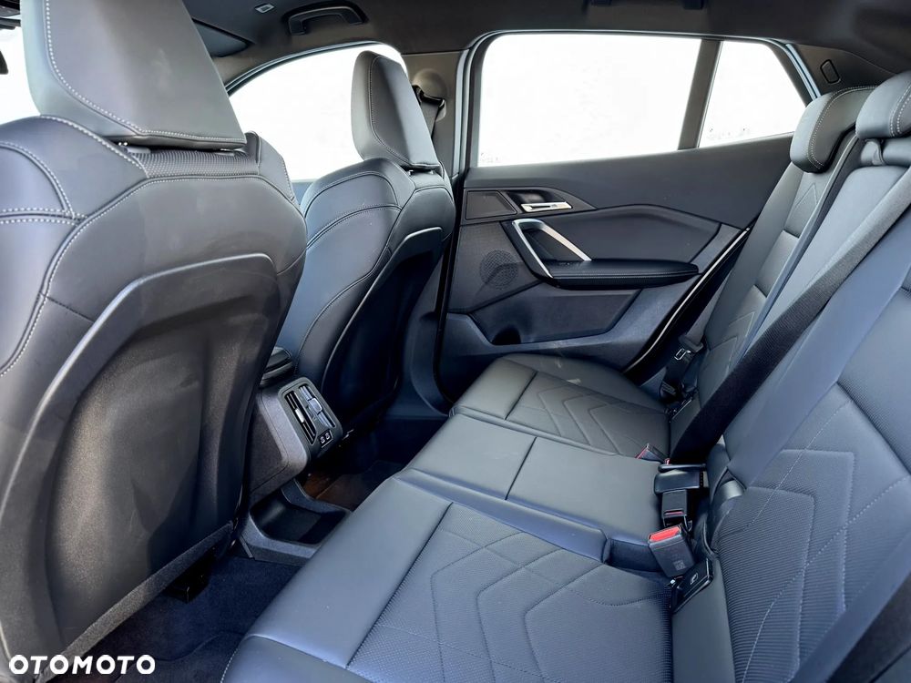 BMW X2 sDrive20i mHEV - 11