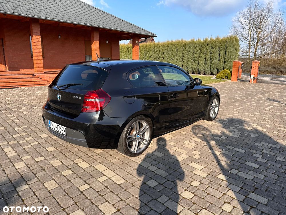 BMW Seria 1 118d DPF - 10