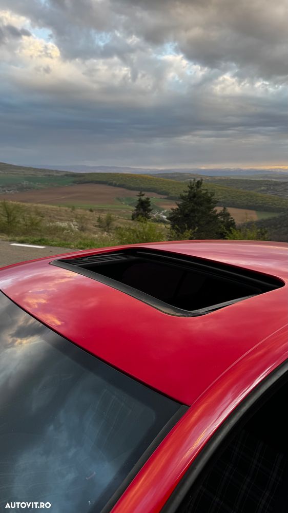 Volkswagen Golf 2.0 TSI GTI - 14