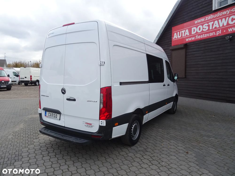 Mercedes-Benz SPRINTER - 6