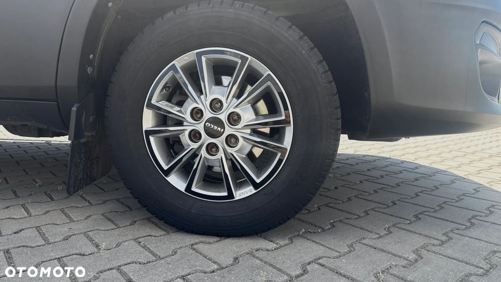 Iveco DAILY 35S18HA8/P - 17