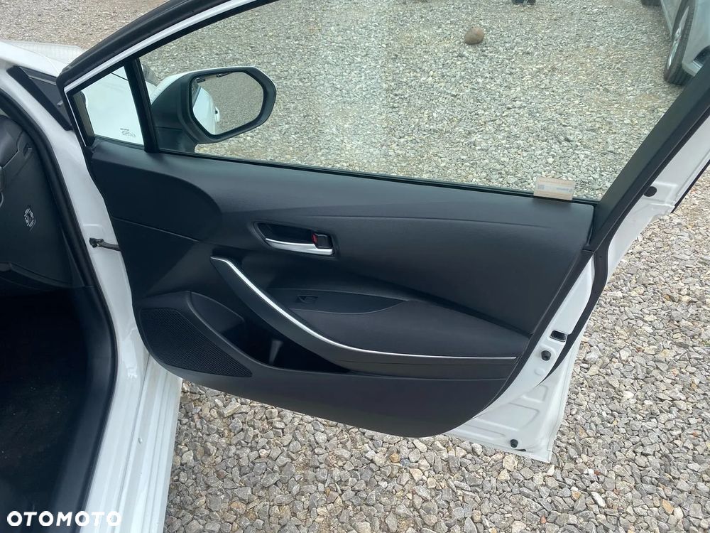 Toyota Corolla 1.5 Comfort - 26