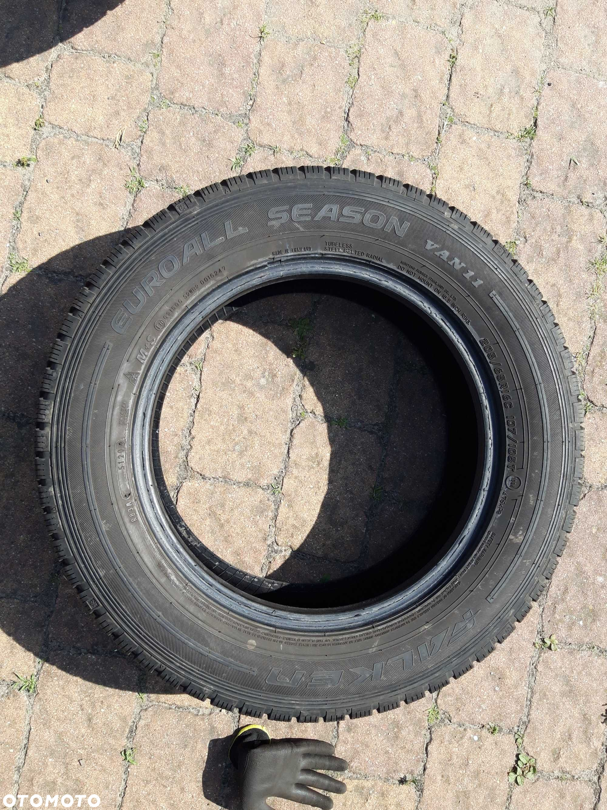 Opony całoroczne 205/65/16 C 107/105T Falken EuroAll Season Van 11 - 4