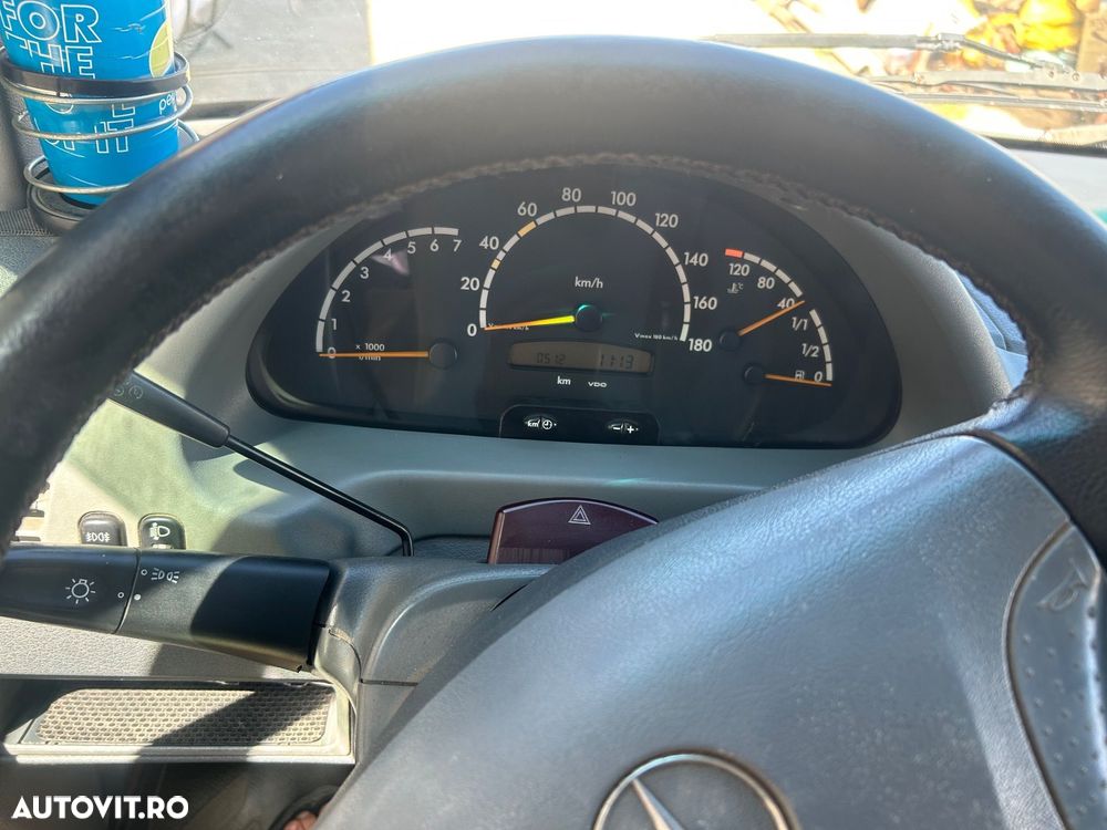 Mercedes-Benz Sprinter - 16