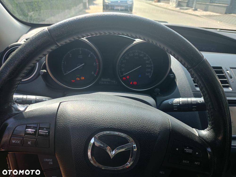 Mazda 3 2.2 CD High-Line - 8