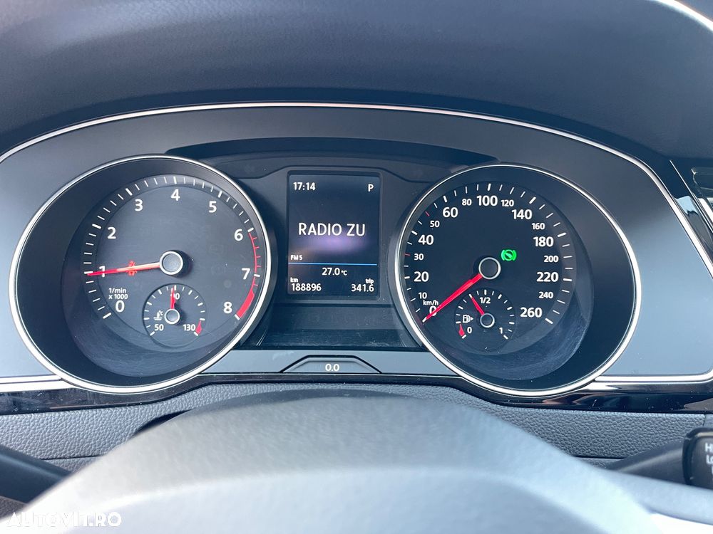 Volkswagen Passat 1.5 TSI OPF DSG Business - 39