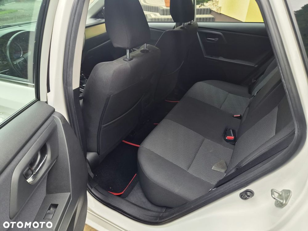 Toyota Auris 1.6 Active - 8