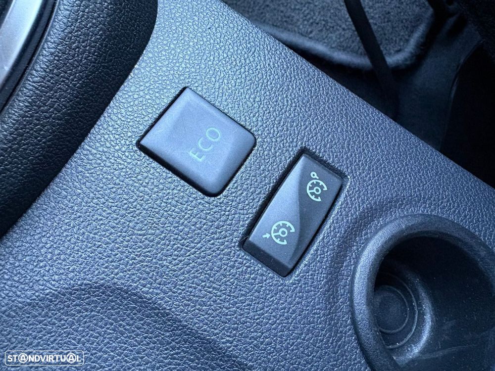 Renault Captur 0.9 TCE Exclusive - 50