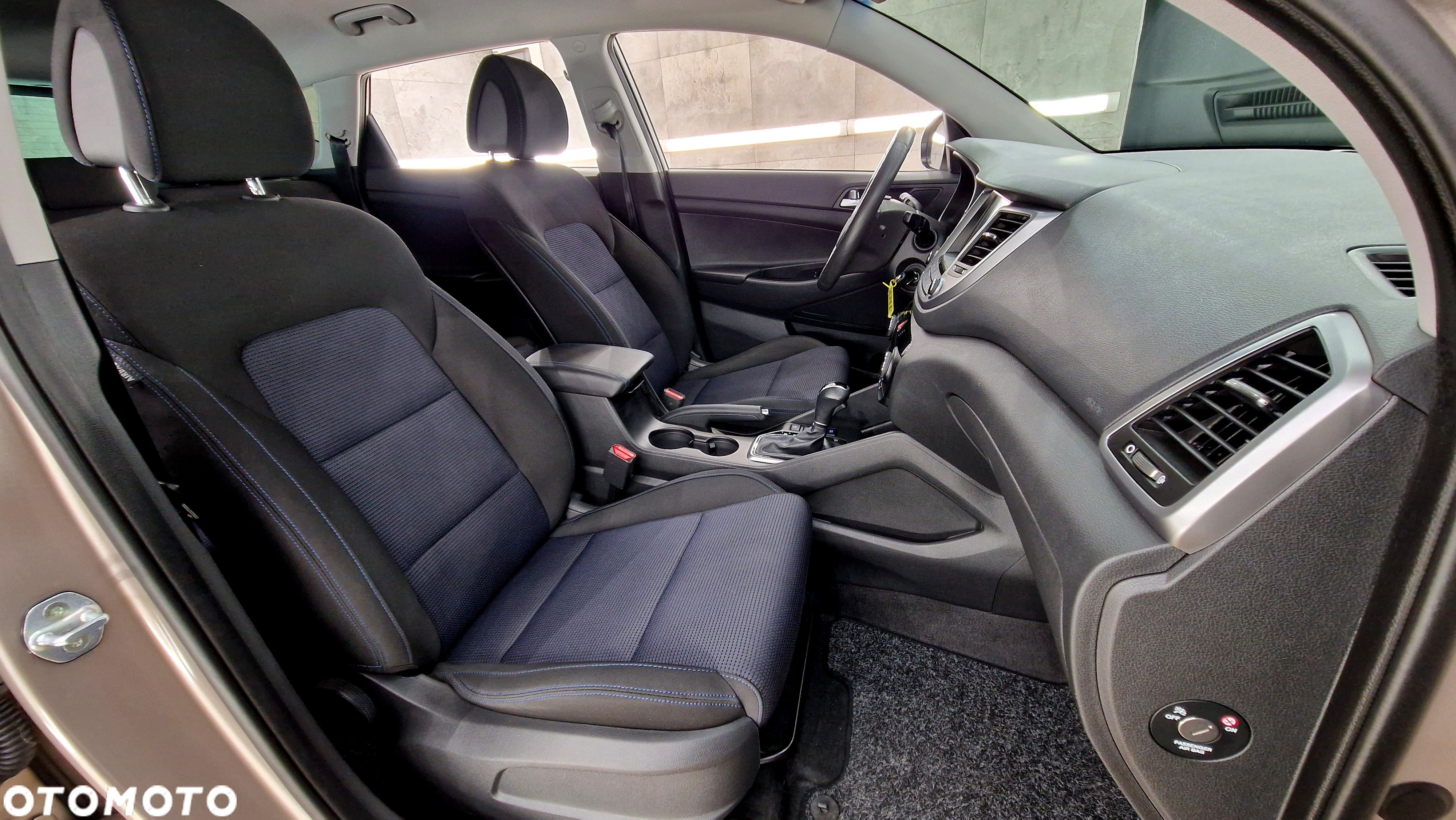 Hyundai Tucson 1.6 GDi 4WD DCT Style - 37