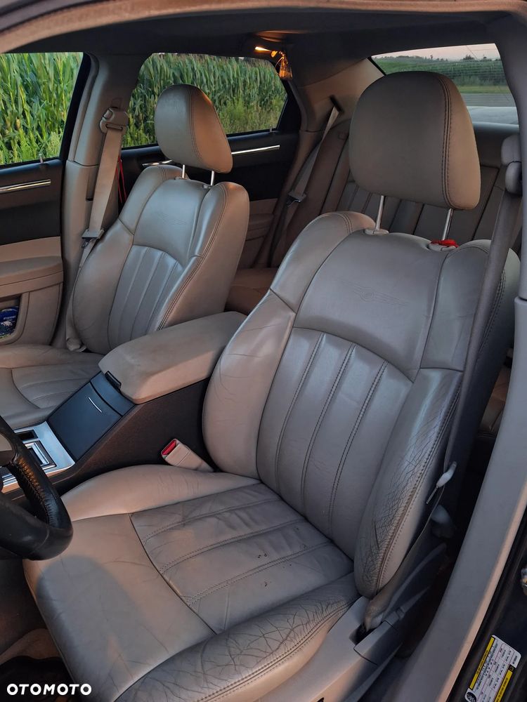 Chrysler 300C 5.7 Automatik - 12
