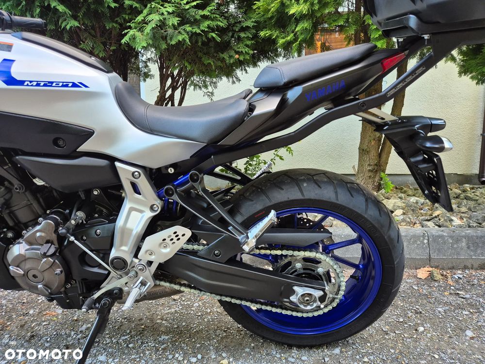 Yamaha MT - 10