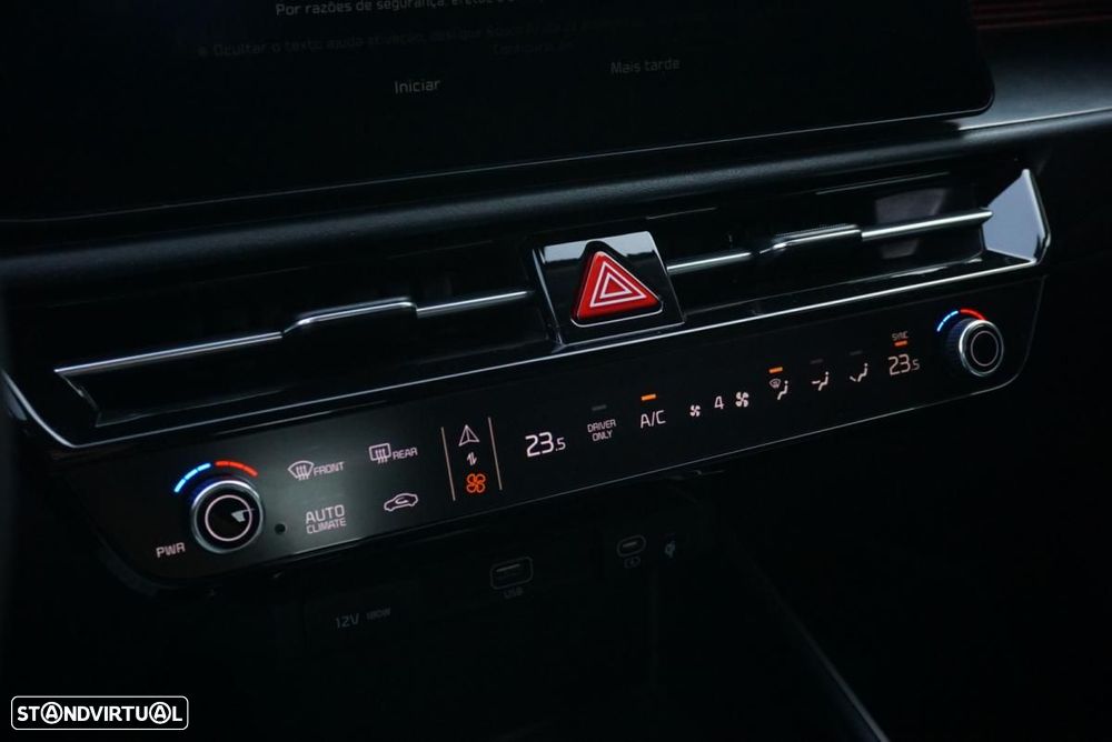 Kia Niro EV 64kWh Tech - 28