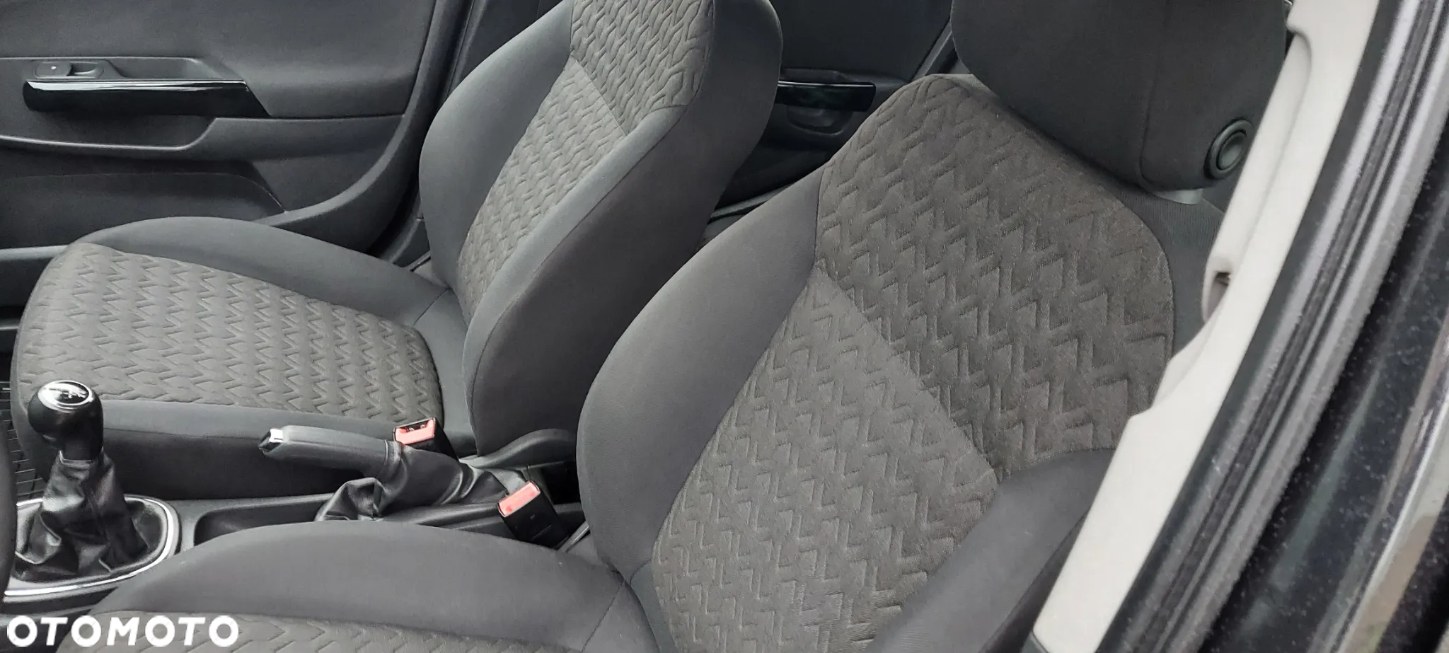 Opel Corsa 1.4 16V Cosmo - 21
