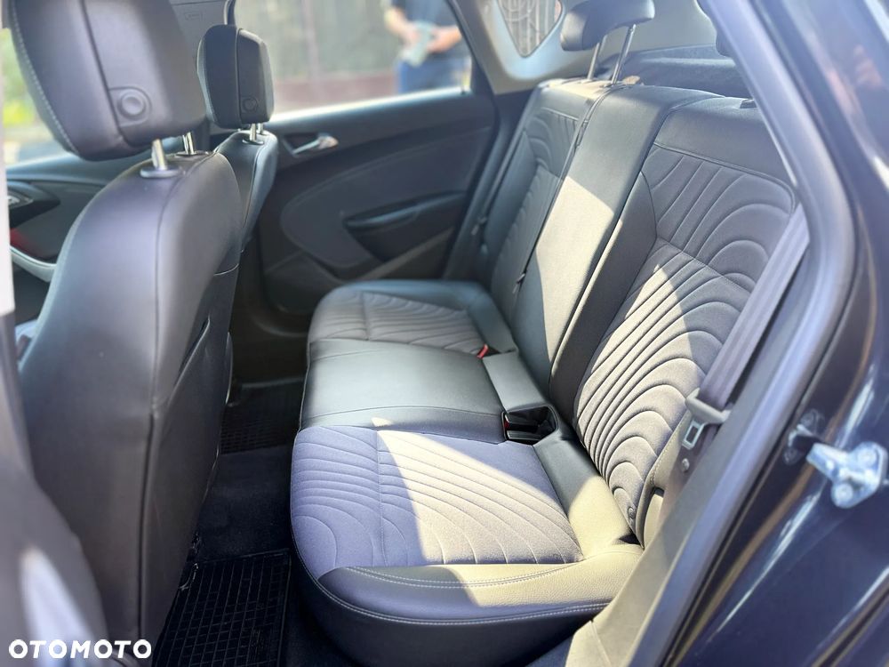 Opel Astra 1.4 T Cosmo - 15