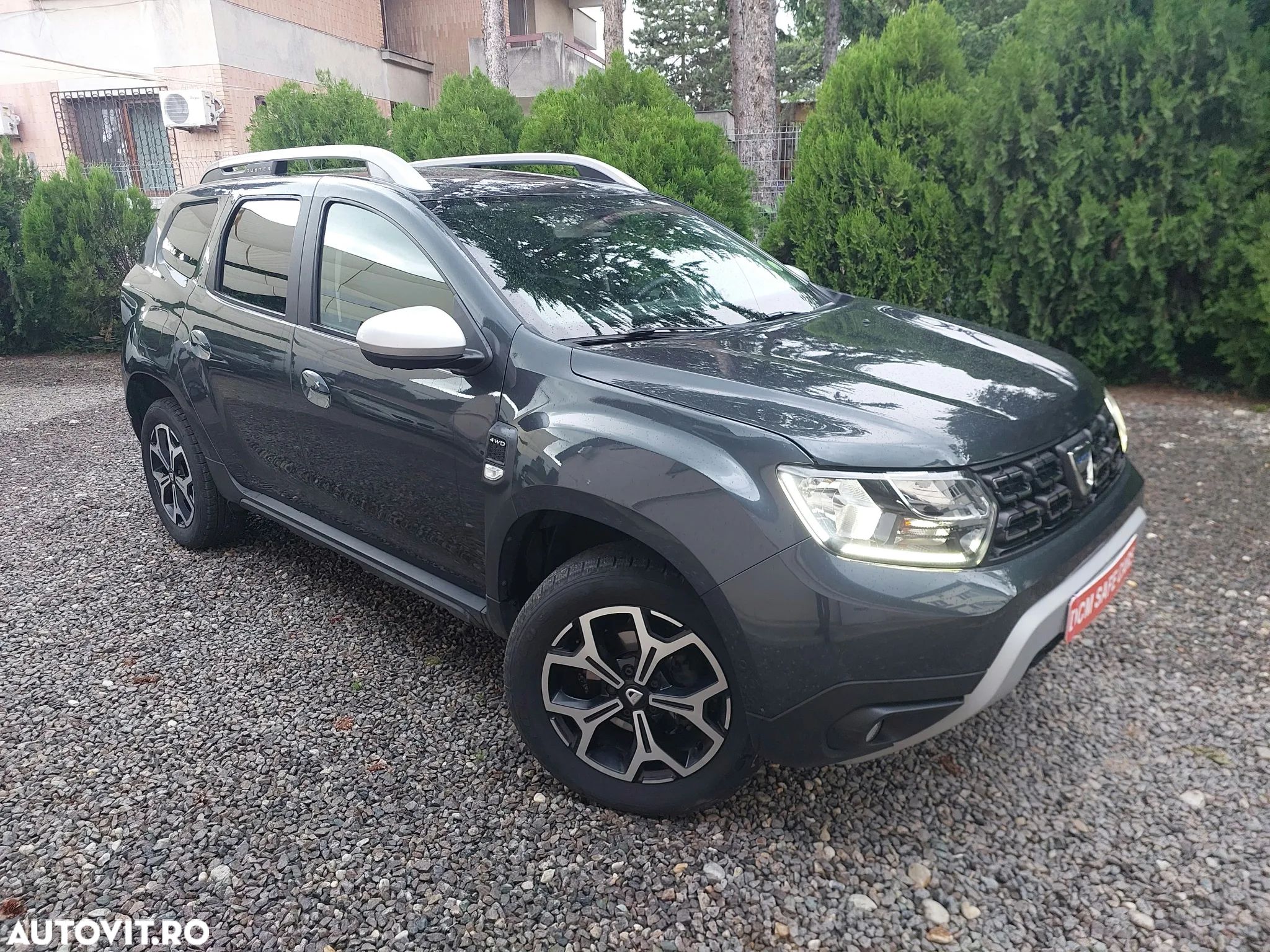 Dacia Duster dCi 110 FAP 4x4 Prestige - 1