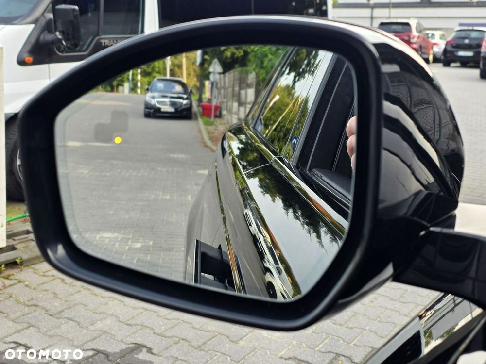 Land Rover Range Rover Velar - 34