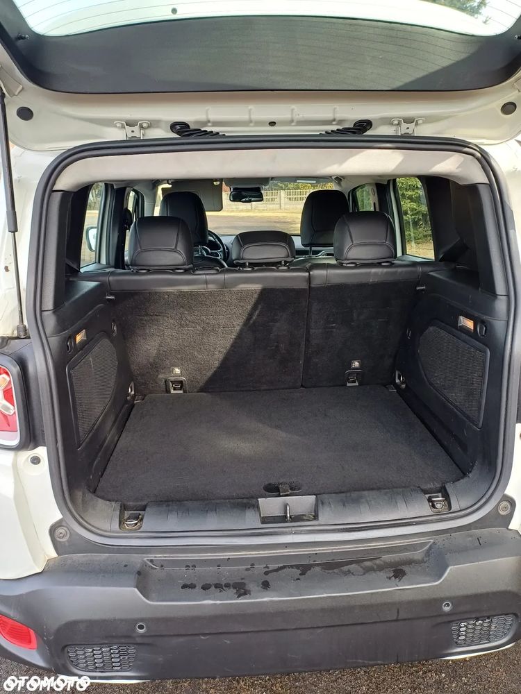 Jeep Renegade - 12