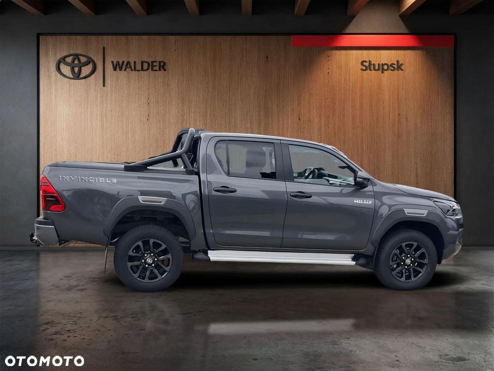 Toyota Hilux 2.8 D-4D Double Cab Invincible 4x4 - 6
