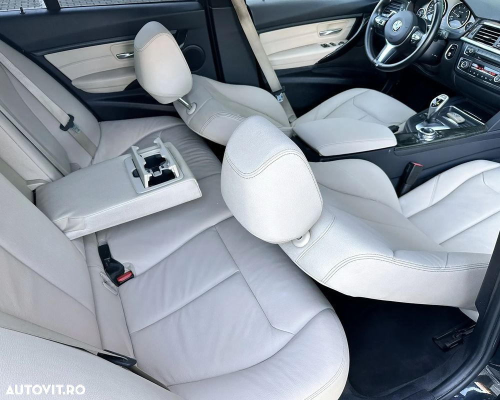 BMW Seria 3 320d Aut. - 13