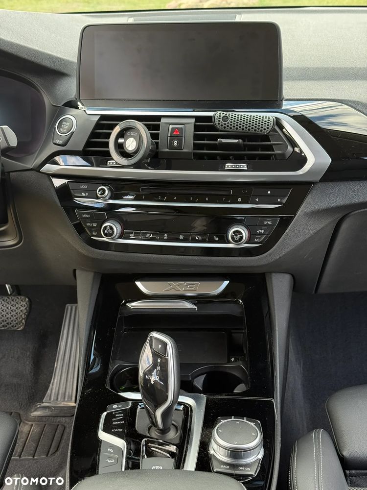 BMW X3 xDrive20i xLine - 16