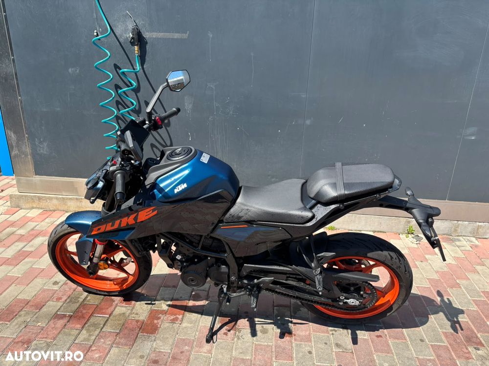 KTM 125 Duke - 5