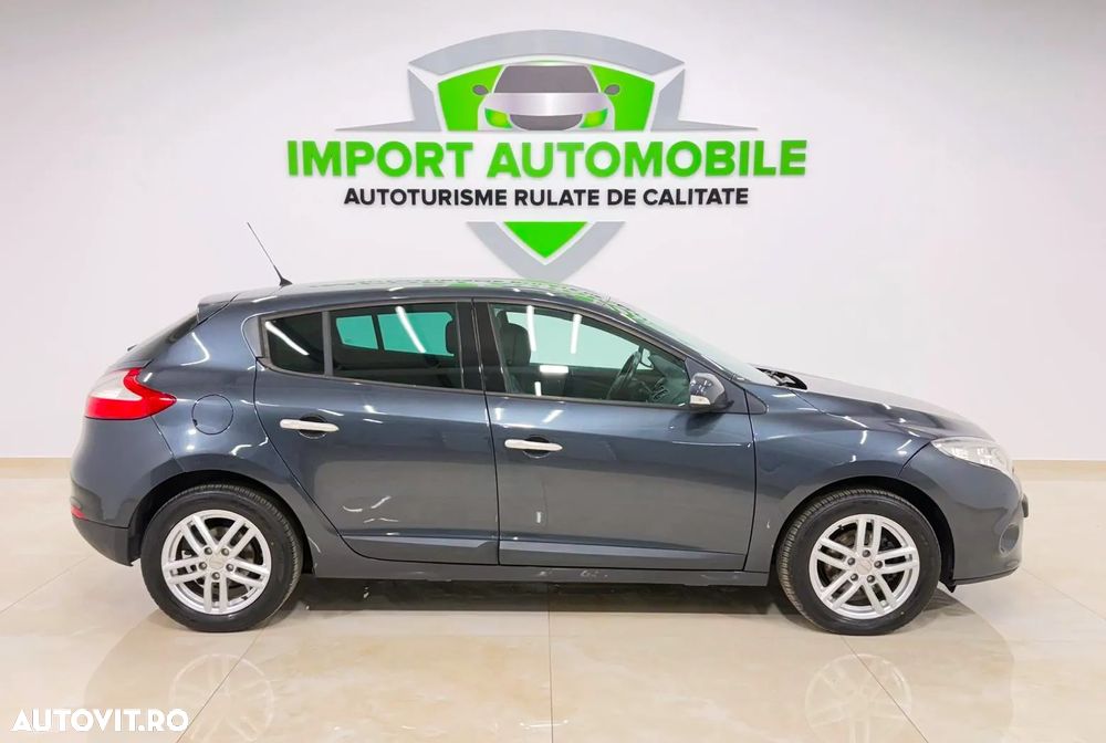 Renault Megane 1.6 16V 110 Dynamique - 13