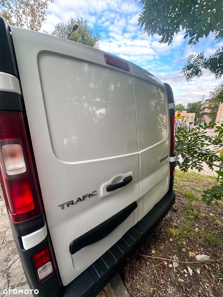 Renault Trafic - 2