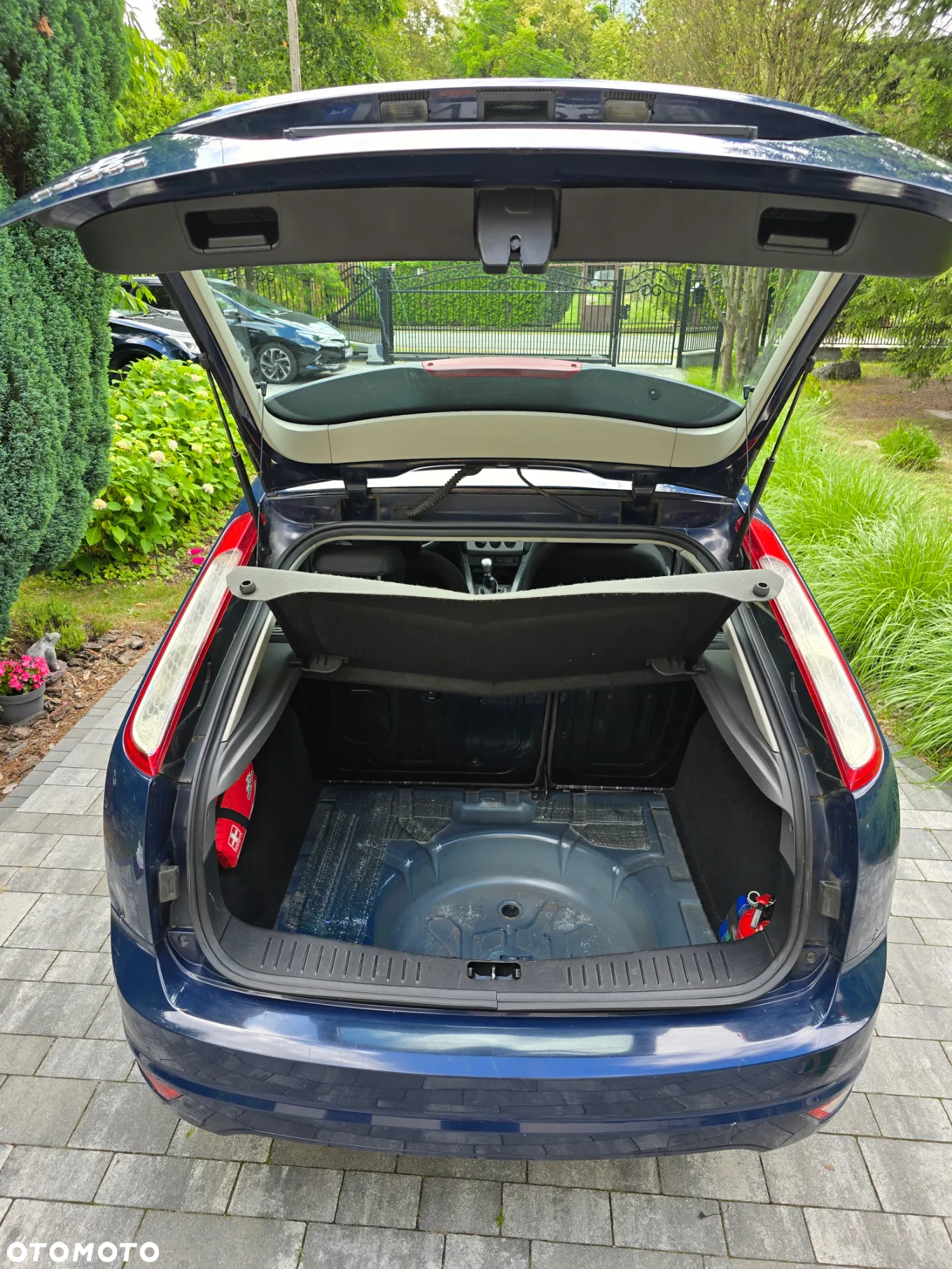 Ford Focus 1.6 Ambiente - 9