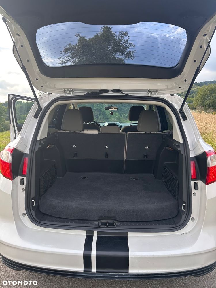 Ford C-MAX - 11