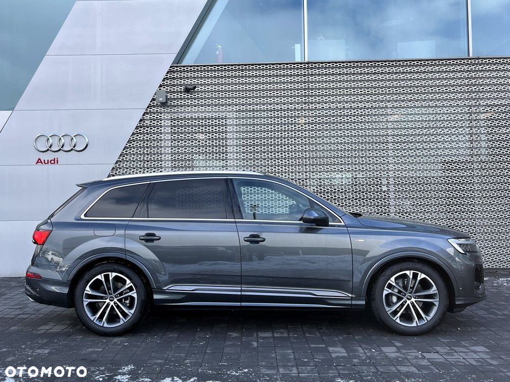 Audi Q7 - 25