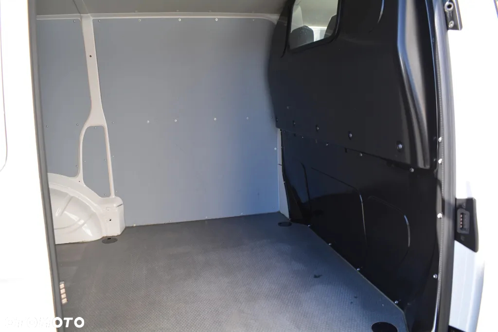 Volkswagen TRANSPORTER T6.1 IDEALNY - 23