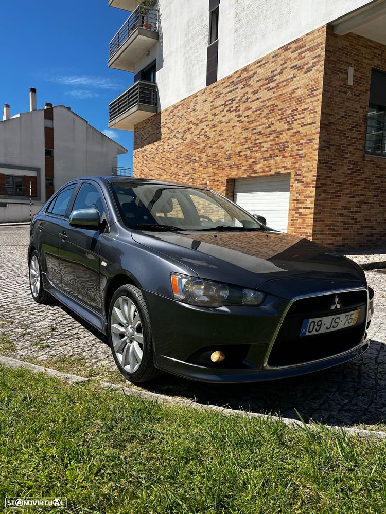 Mitsubishi Lancer Sportback - 3