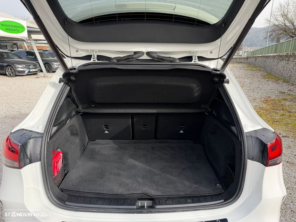 Mercedes-Benz EQA 250 AMG Line - 18