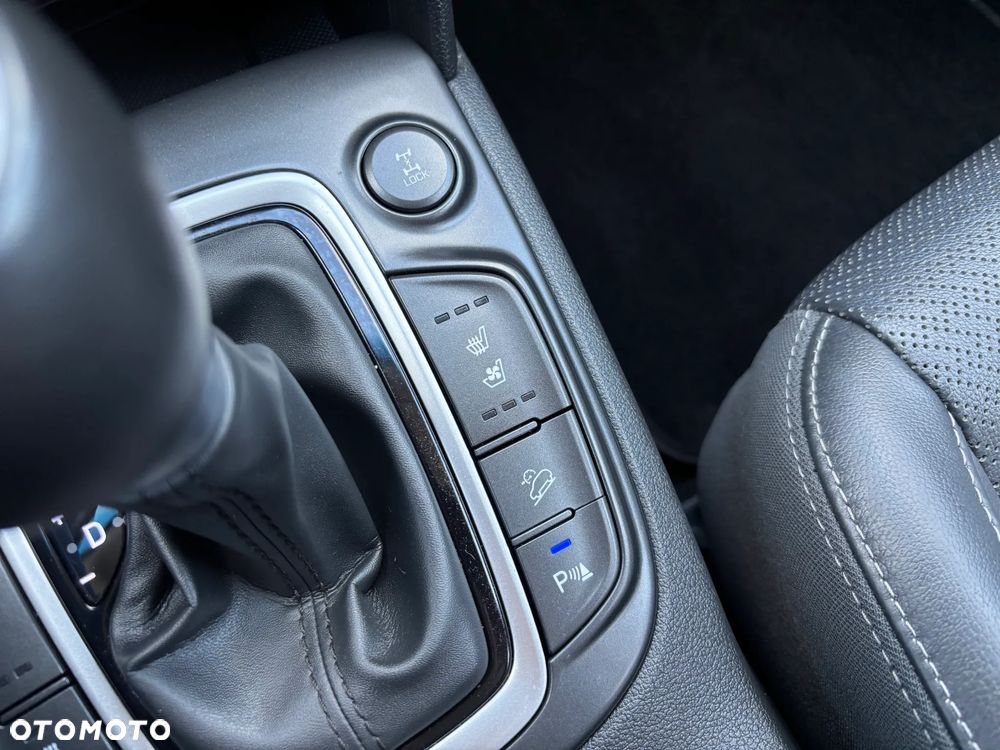 Hyundai Kona 1.6 T-GDI DCT 4WD Premium - 34