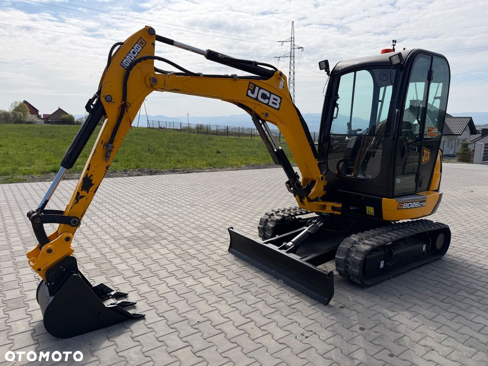 JCB 8026 - 10