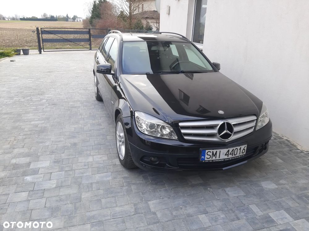 Mercedes-Benz Klasa C 180 CGI BlueEFFICIENCY - 1