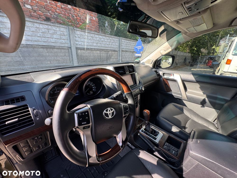 Toyota Land Cruiser 3.0 D-4D Automatik Executive - 17