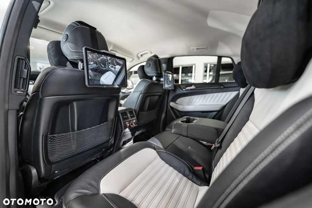 Mercedes-Benz GLE 350 d 4-Matic - 33