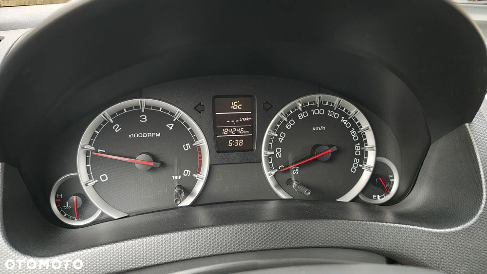 Suzuki Swift - 12
