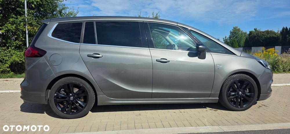 Opel Zafira Tourer 1.6 SIDI Turbo Active - 3