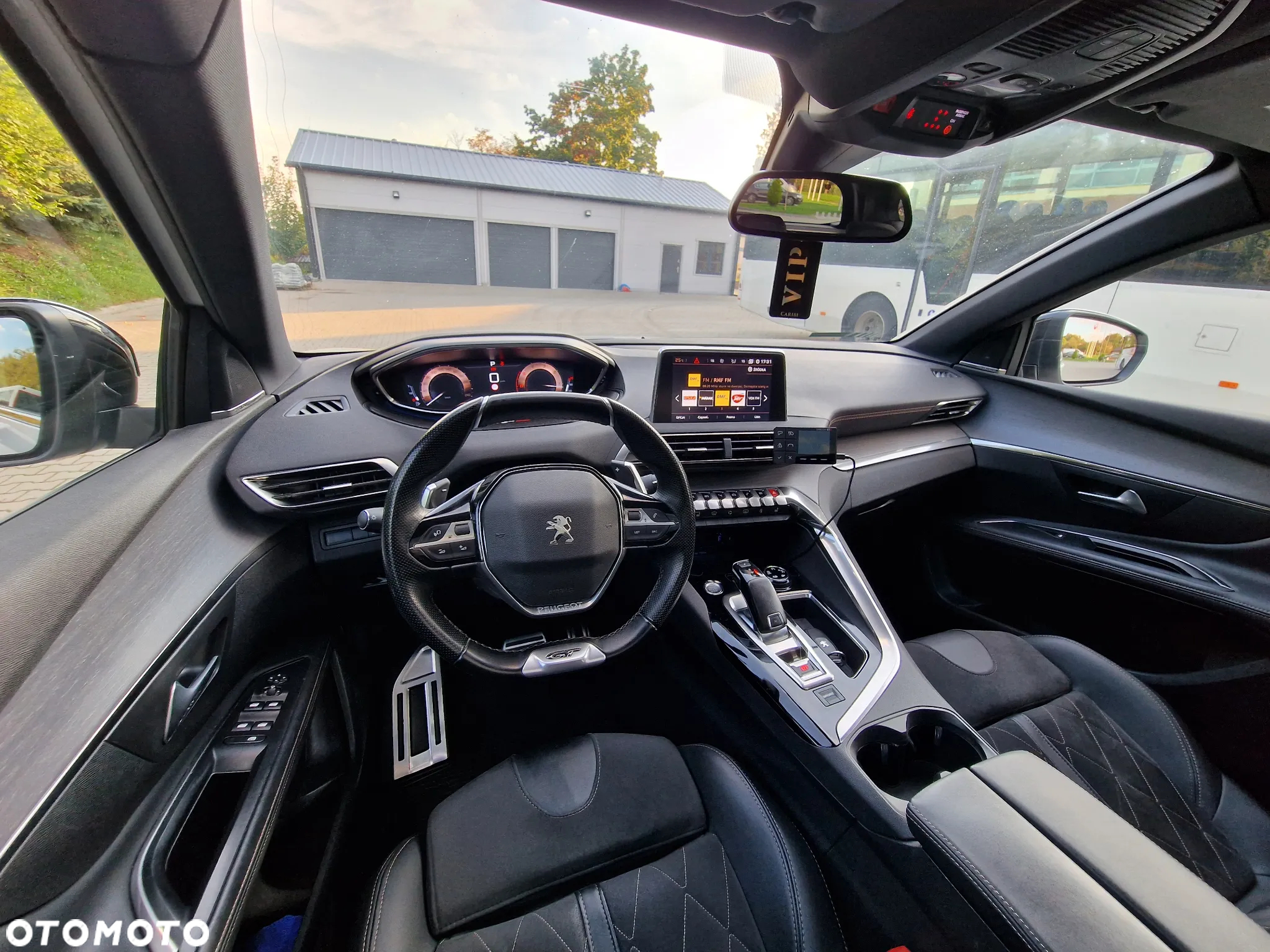 Peugeot 5008 2.0 BlueHDi GT S&S EAT8 - 22