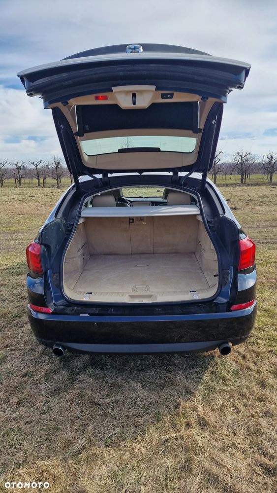 BMW 5GT 535i xDrive - 6